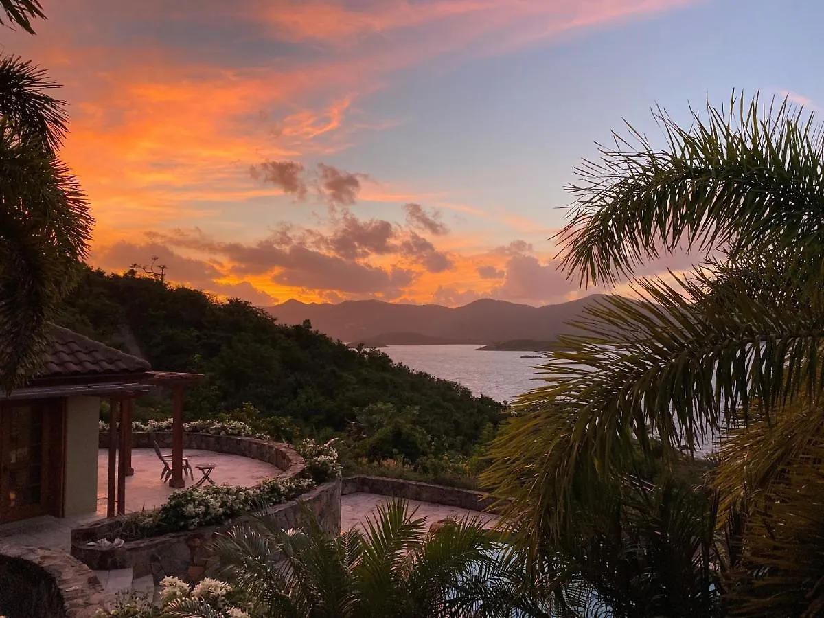 Lovango Resort And Beach Club Cruz Bay
